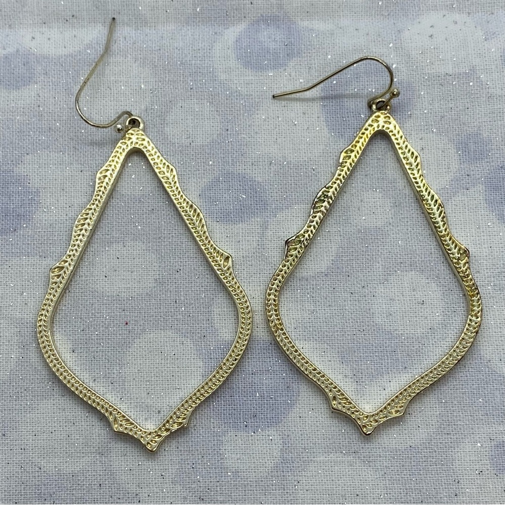 Kendra Scott Sophee drop earrings gold tone larger size